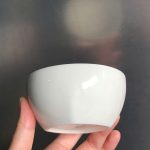 Chén chấm sứ trắng ( Kiện 110 cái) Tmark