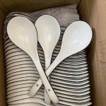 Muôi canh sứ viền đen ( kiện 200 cái) ( hàng nguyên kiện)