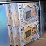 Đồ chơi - Máy chơi game phi hành gia câm tay (Kiện 100 cái)