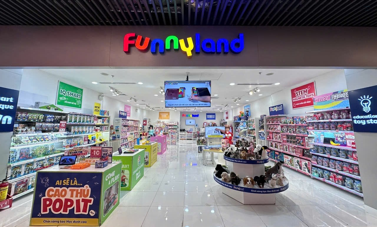 mua đồ chơi cho bé ở hà nội